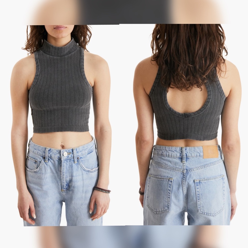 🔥 🆕 BDG Urban Outfitters Mock Neck Rib Crop Tank | Size M | Sold Out Style!